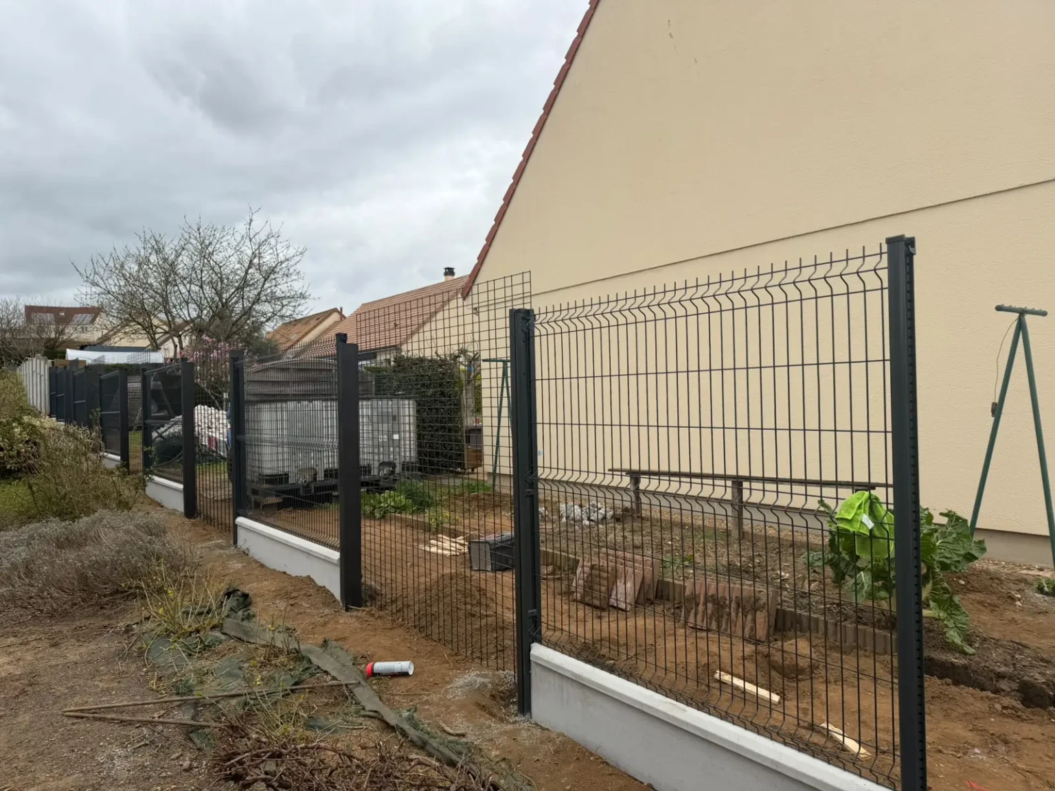 Services pose de clôtures au Mans et dans les Pays de la Loire